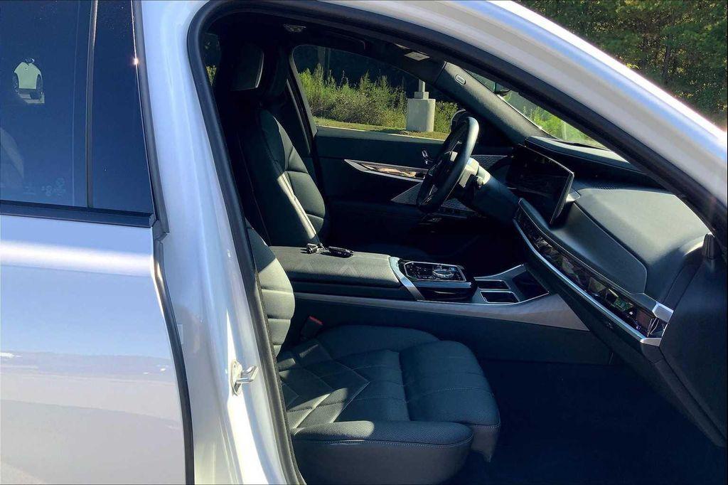 used 2023 BMW i7 car, priced at $70,729