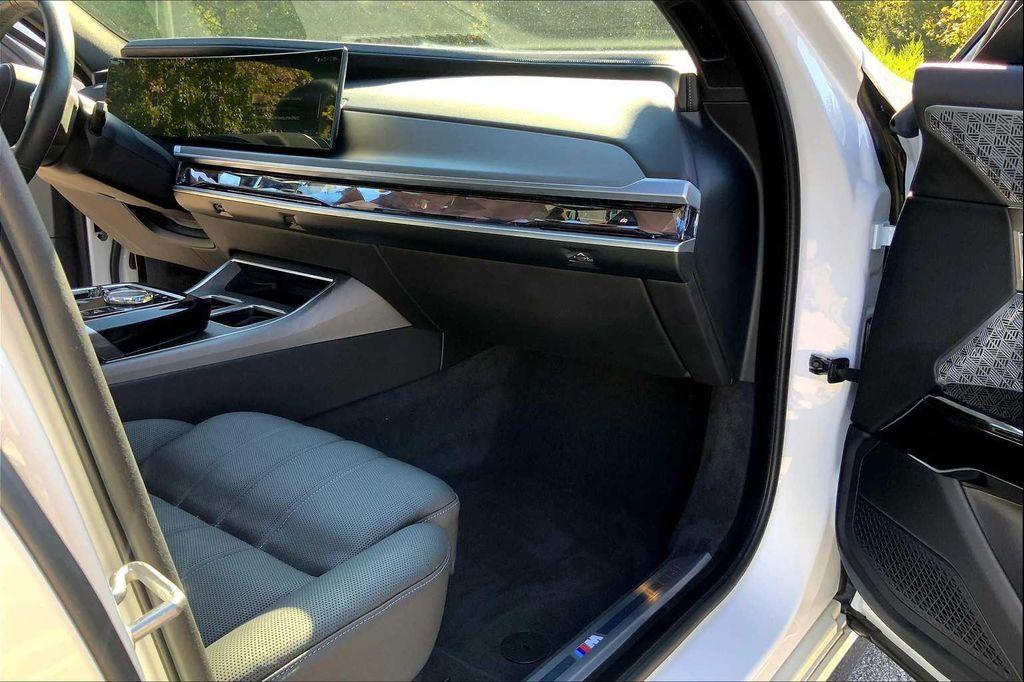 used 2023 BMW i7 car, priced at $70,729