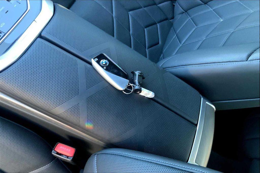 used 2023 BMW i7 car, priced at $70,729