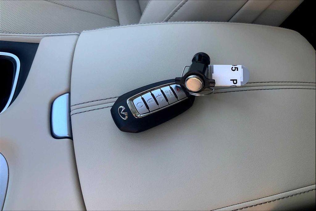 used 2023 INFINITI QX60 car, priced at $40,998