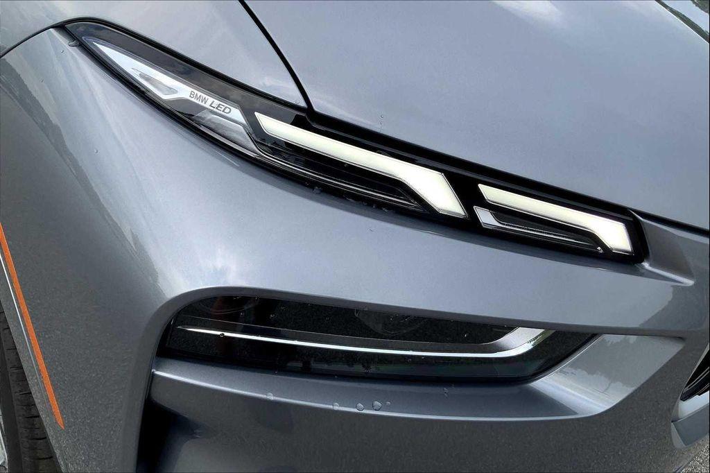new 2026 BMW X7 car, priced at $94,185