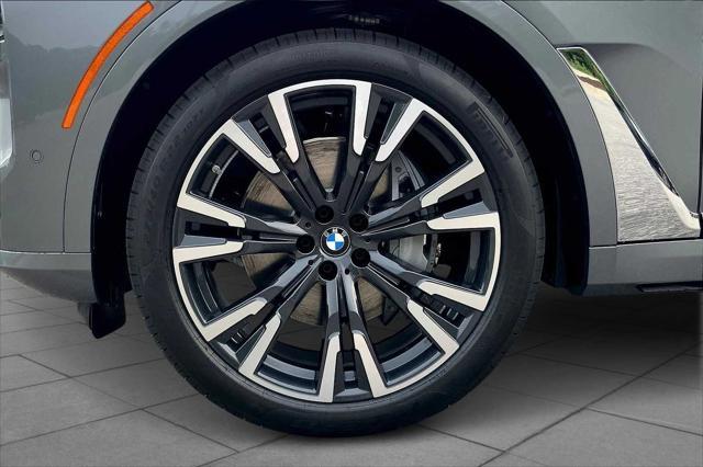 new 2026 BMW X7 car, priced at $94,185