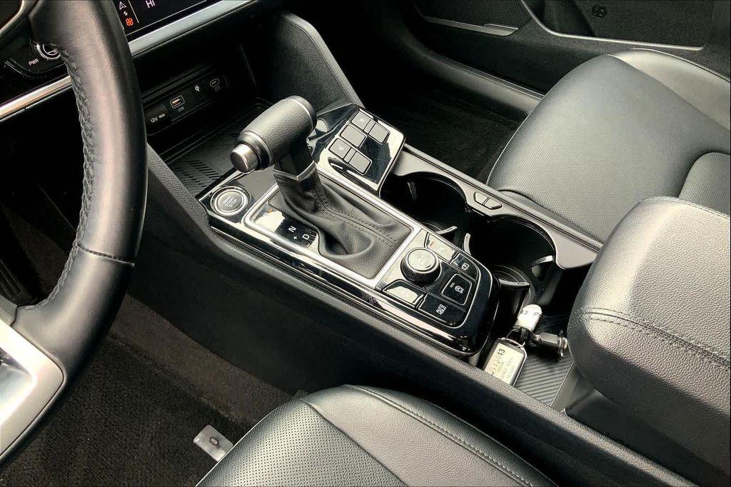 used 2023 Kia Sportage car, priced at $23,998