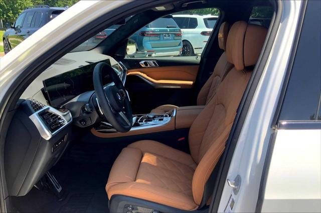new 2026 BMW X7 car, priced at $98,295