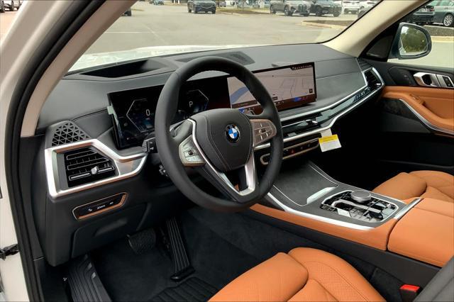 new 2025 BMW X7 car, priced at $92,375