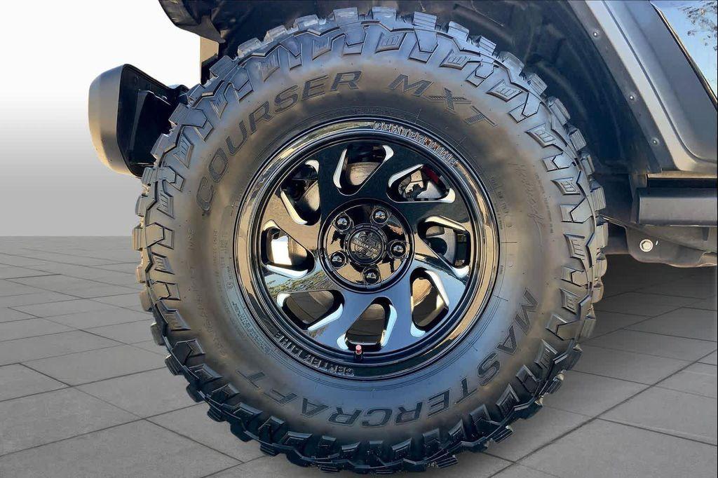 used 2019 Jeep Wrangler car, priced at $29,998