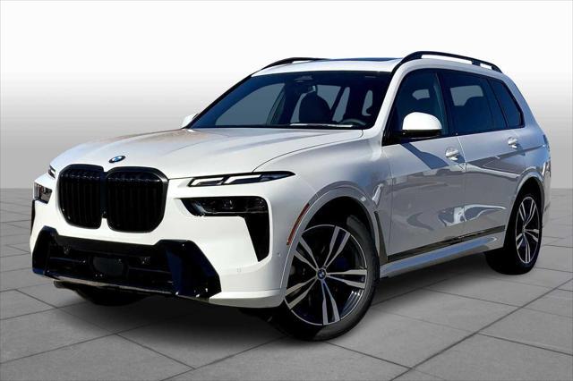 new 2025 BMW X7 car, priced at $95,020