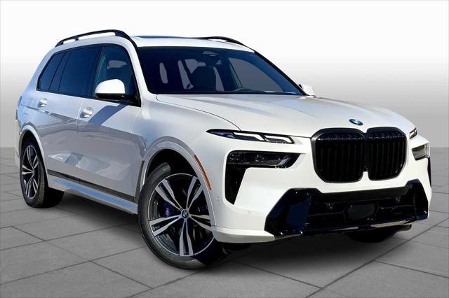 new 2025 BMW X7 car, priced at $95,020