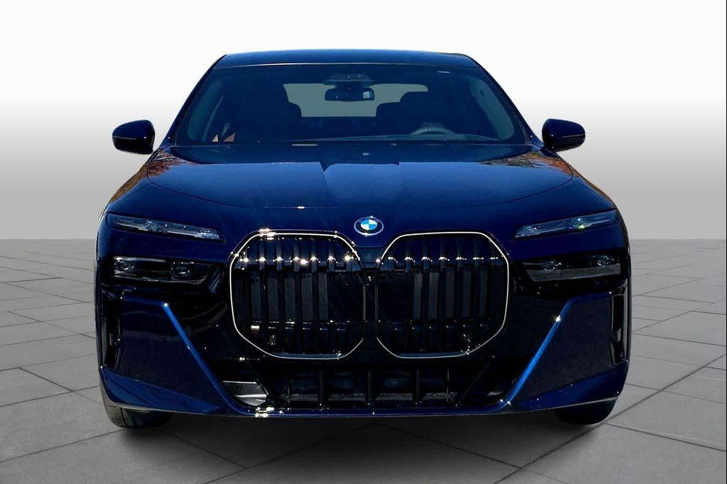 new 2026 BMW i7 car, priced at $129,065