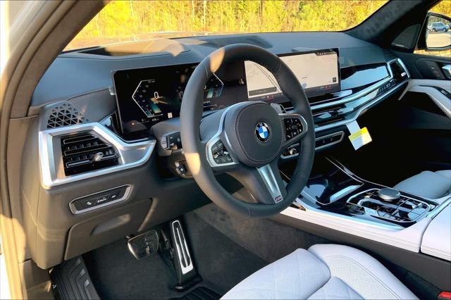 new 2025 BMW X7 car, priced at $96,520