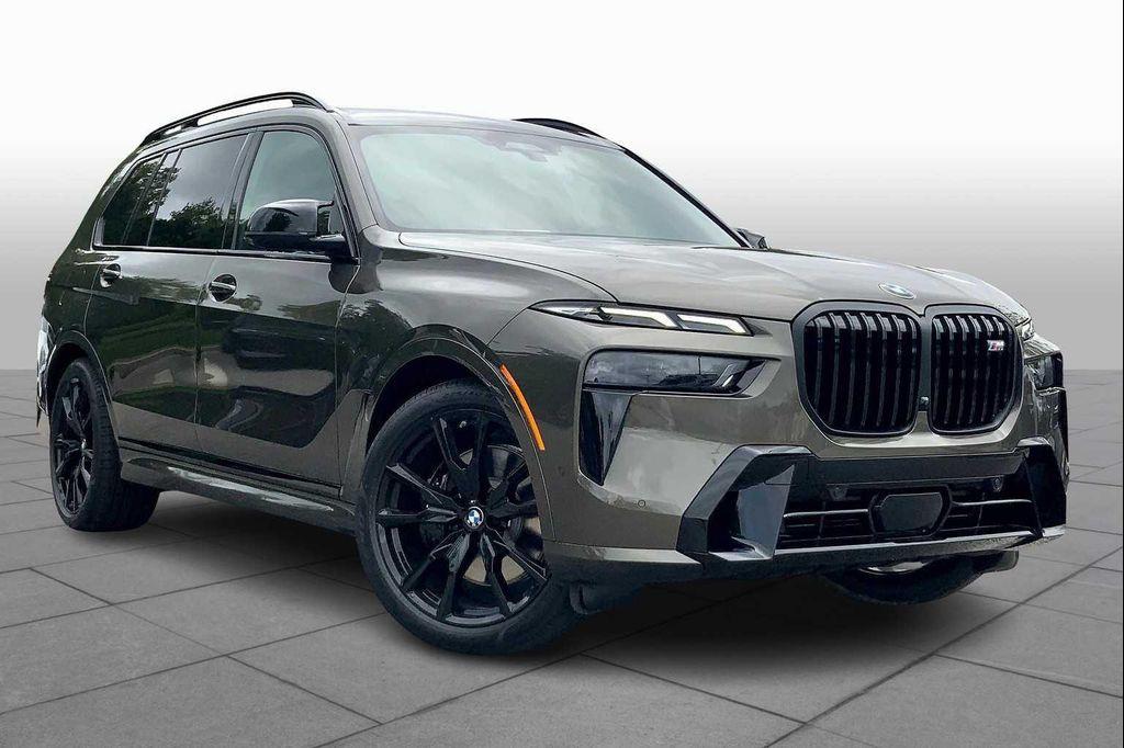 new 2026 BMW X7 car, priced at $123,575