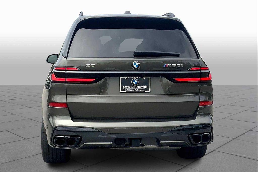 new 2026 BMW X7 car, priced at $123,575