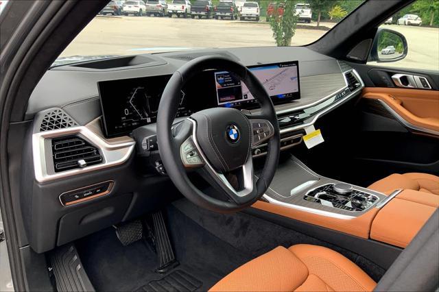 new 2024 BMW X7 car, priced at $90,905