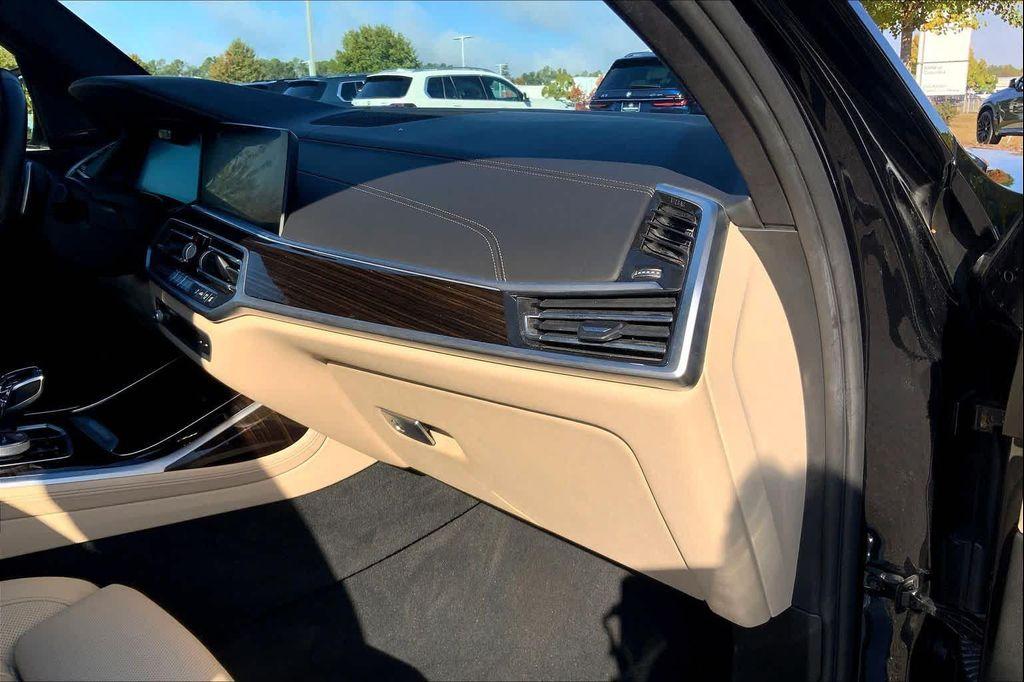 used 2021 BMW X7 car, priced at $41,998