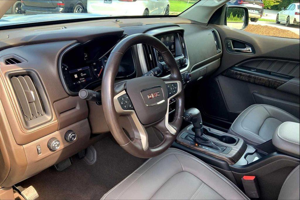 used 2021 GMC Canyon car, priced at $35,998