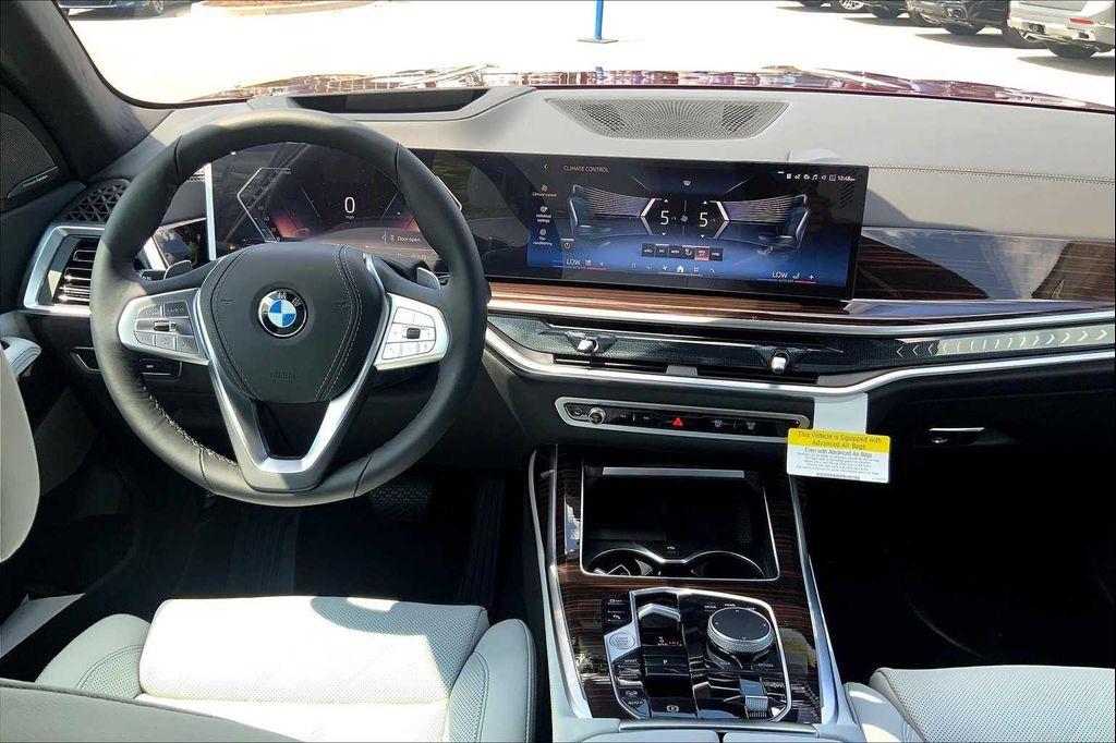 new 2026 BMW X7 car, priced at $93,735