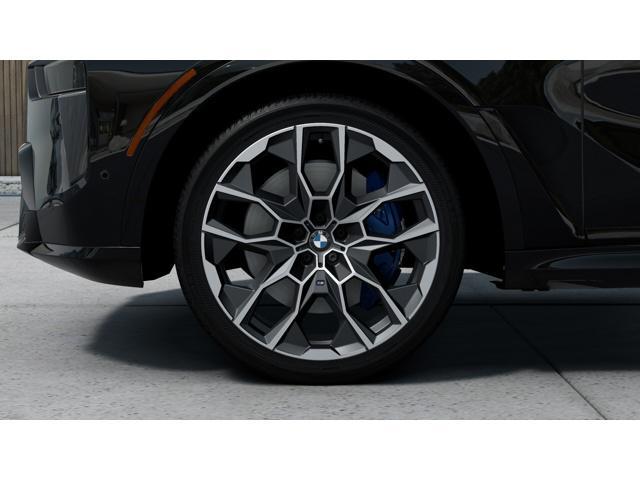 new 2026 BMW X7 car, priced at $100,485