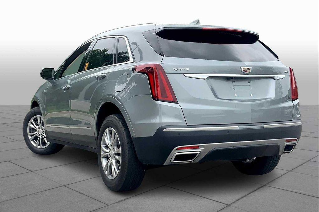 used 2023 Cadillac XT5 car, priced at $29,811