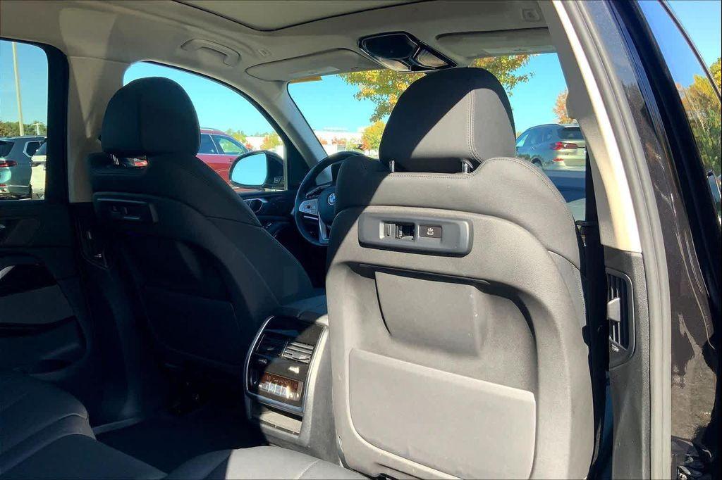 used 2020 BMW X7 car, priced at $32,998