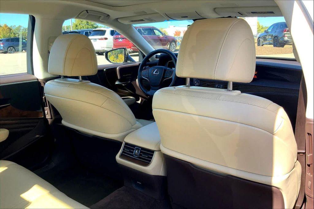 used 2018 Lexus LS 500 car, priced at $35,998