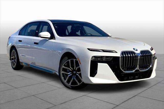 new 2025 BMW 760 car, priced at $126,225