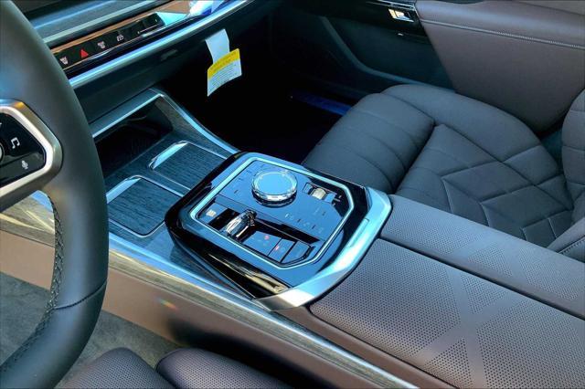 new 2025 BMW 760 car, priced at $126,225