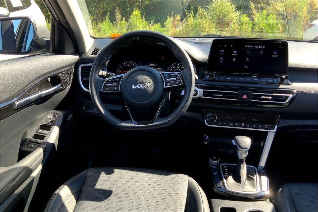 used 2022 Kia Seltos car, priced at $21,498