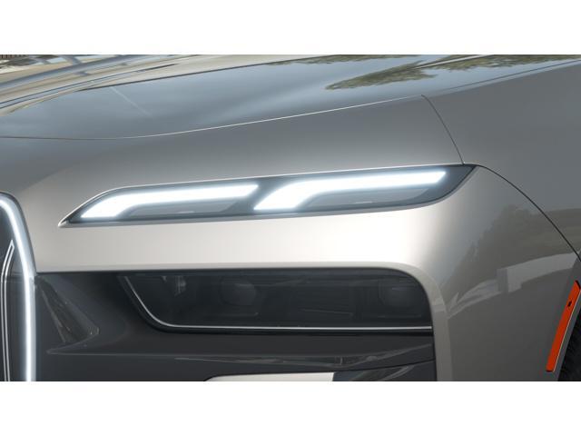new 2025 BMW 760 car, priced at $128,080