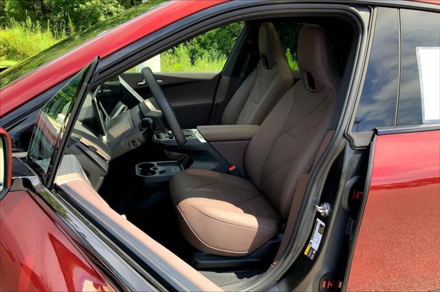 new 2025 BMW iX car, priced at $100,620