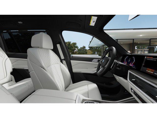 new 2026 BMW X7 car, priced at $106,120