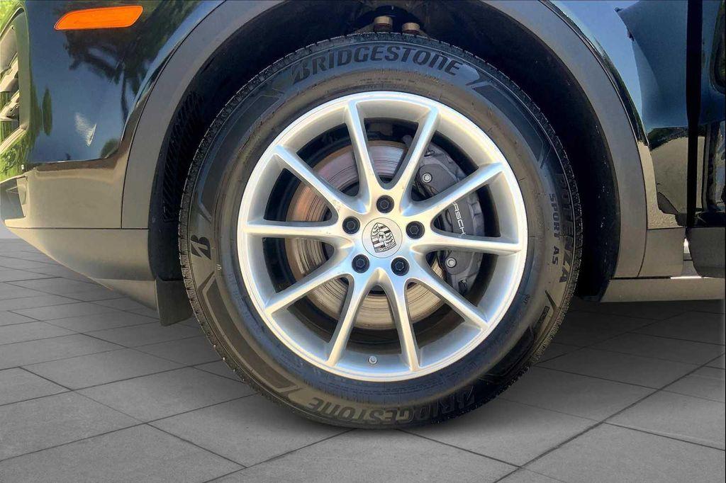 used 2024 Porsche Cayenne car, priced at $74,500