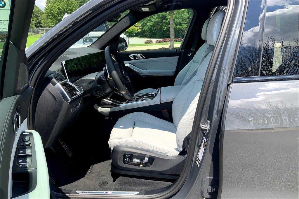 used 2026 BMW X7 car, priced at $99,285