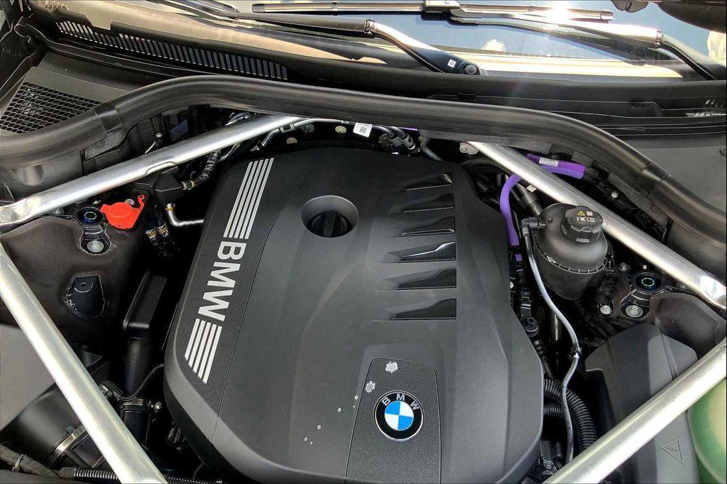 used 2026 BMW X7 car, priced at $99,285