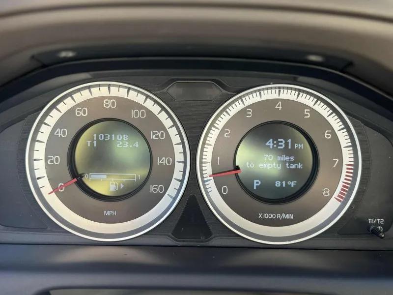 used 2013 Volvo XC60 car, priced at $8,800