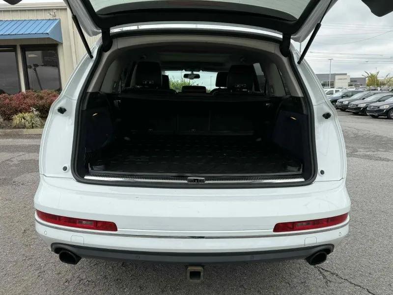 used 2015 Audi Q7 car, priced at $11,500