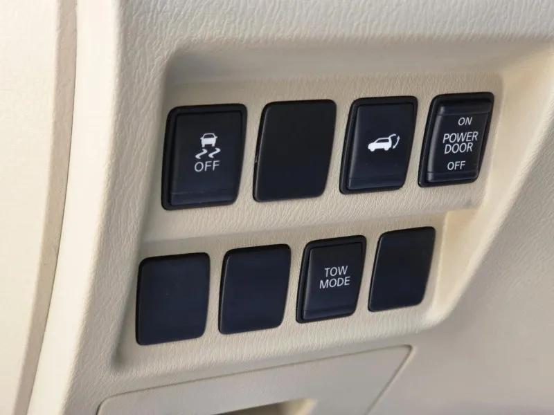 used 2013 Nissan Pathfinder car, priced at $8,400