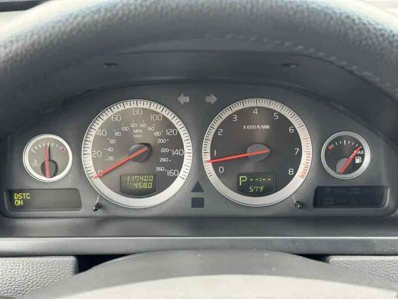 used 2012 Volvo XC90 car, priced at $8,500