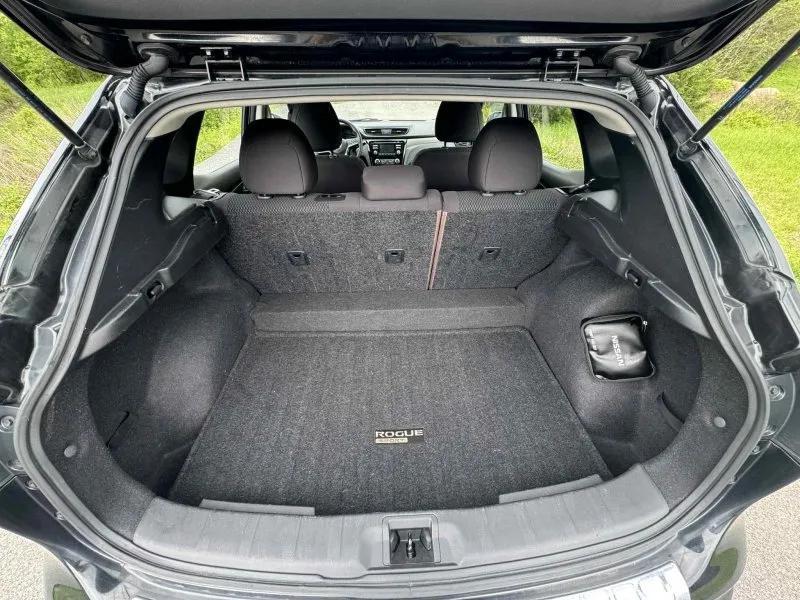 used 2018 Nissan Rogue Sport car, priced at $12,500
