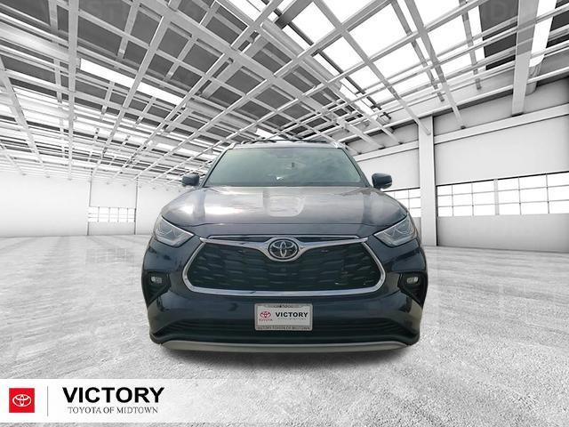 new 2026 Toyota Highlander car, priced at $55,000