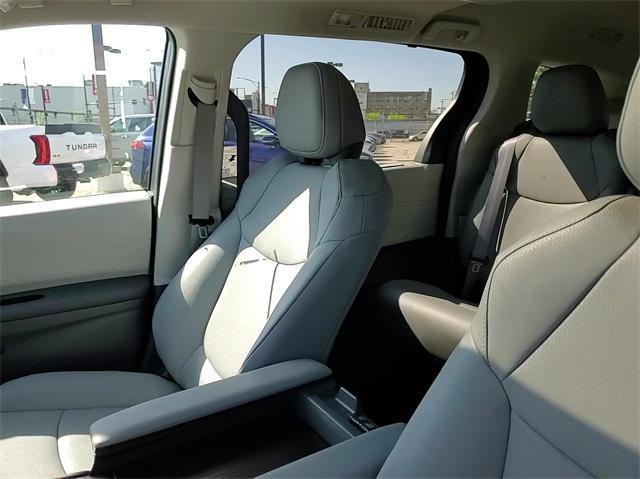 new 2024 Toyota Sienna car, priced at $50,034