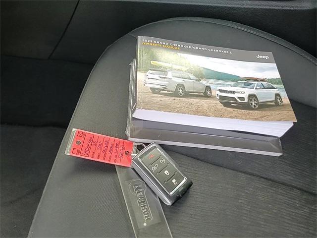 used 2023 Jeep Grand Cherokee L car, priced at $24,473