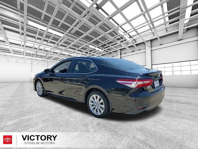 used 2018 Toyota Camry car, priced at $19,747