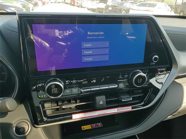 used 2025 Toyota Highlander Hybrid car, priced at $57,825