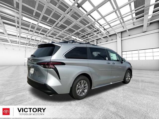 used 2025 Toyota Sienna car, priced at $49,988
