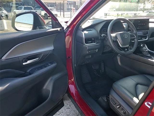 used 2024 Toyota Grand Highlander car, priced at $45,587