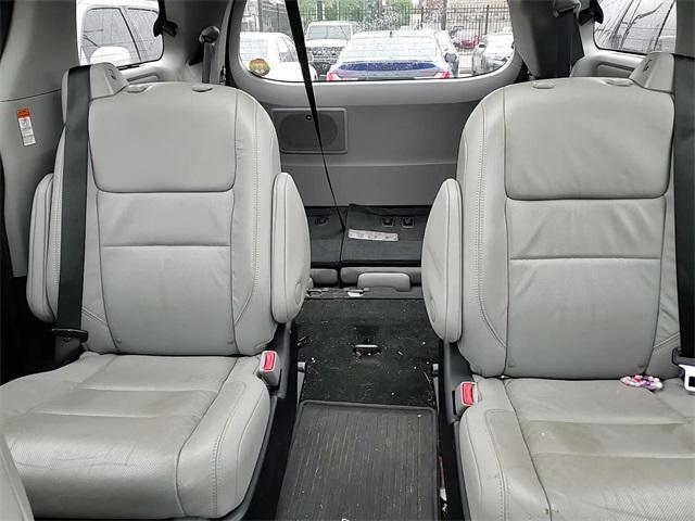 used 2015 Toyota Sienna car, priced at $26,767
