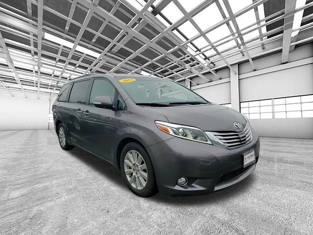 used 2015 Toyota Sienna car, priced at $26,767