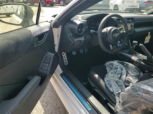 new 2025 Toyota GR86 car, priced at $41,184