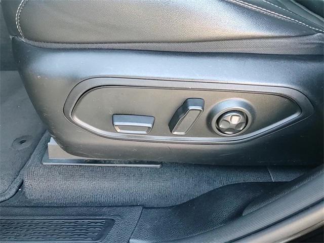 used 2023 Jeep Grand Cherokee car, priced at $27,518