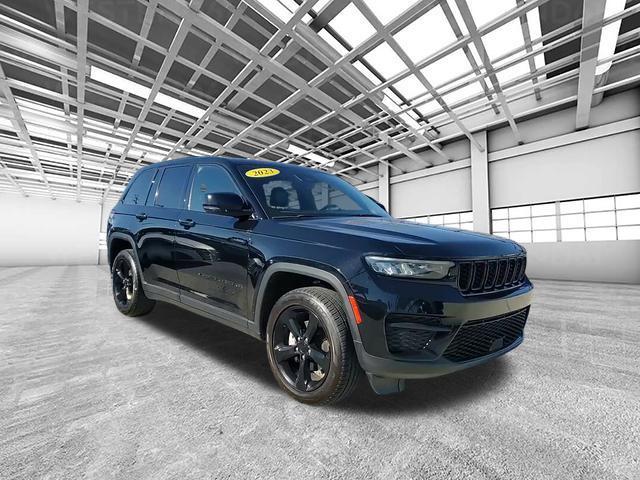 used 2023 Jeep Grand Cherokee car, priced at $27,518